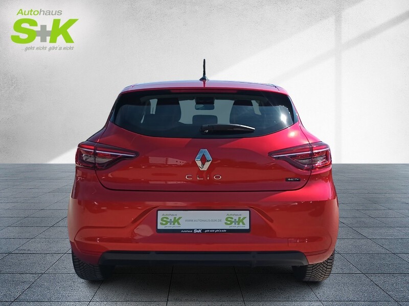 Fahrzeugabbildung Clio 1.6 E-TECH Hybrid 145 Equilibre*CARPLAY+LED**** Bild 2 von 15
