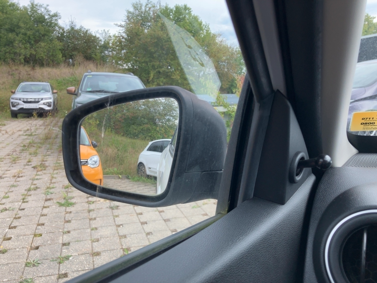 Dacia Spring – Bild 17