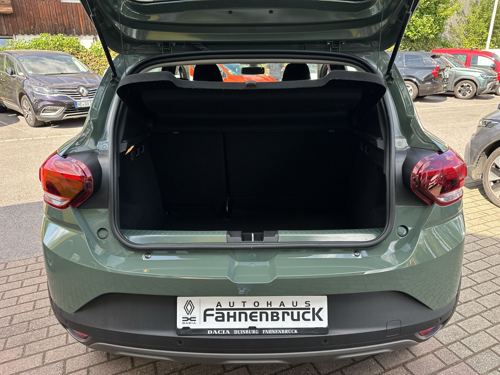 Dacia Sandero – Bild 8