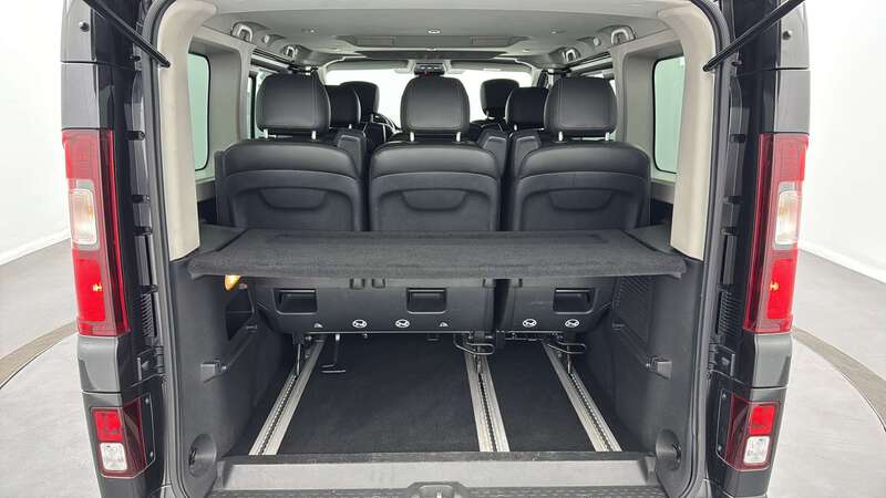 Renault Trafic Combi