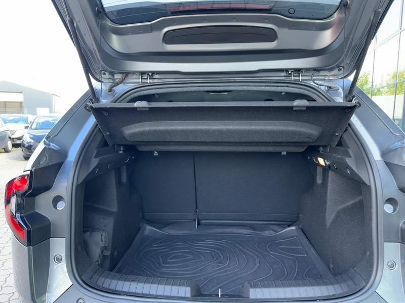 Fahrzeugabbildung Duster Extreme TCe 130 *KAMERA*SHZ*GJR*KLIMA* Bild 13 von 15