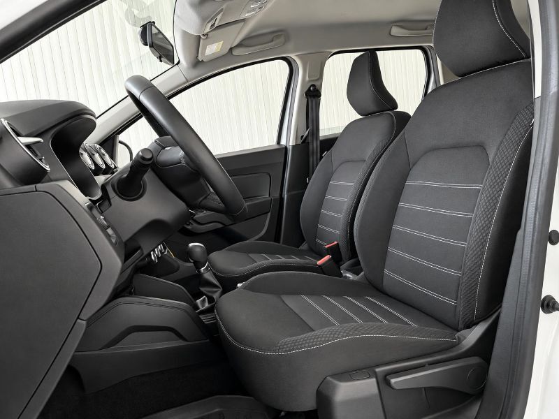 DACIA Duster 2022 — imagine 33