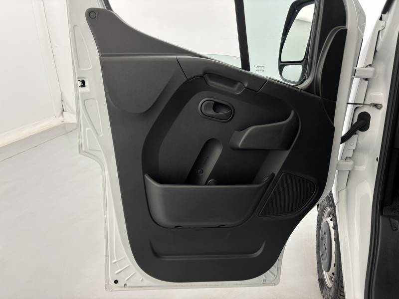 Renault Master III