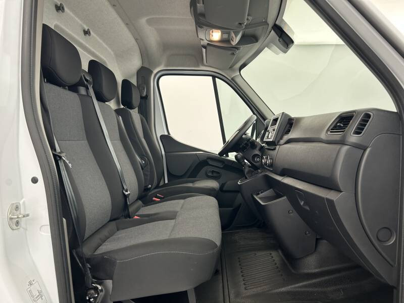Renault Master III
