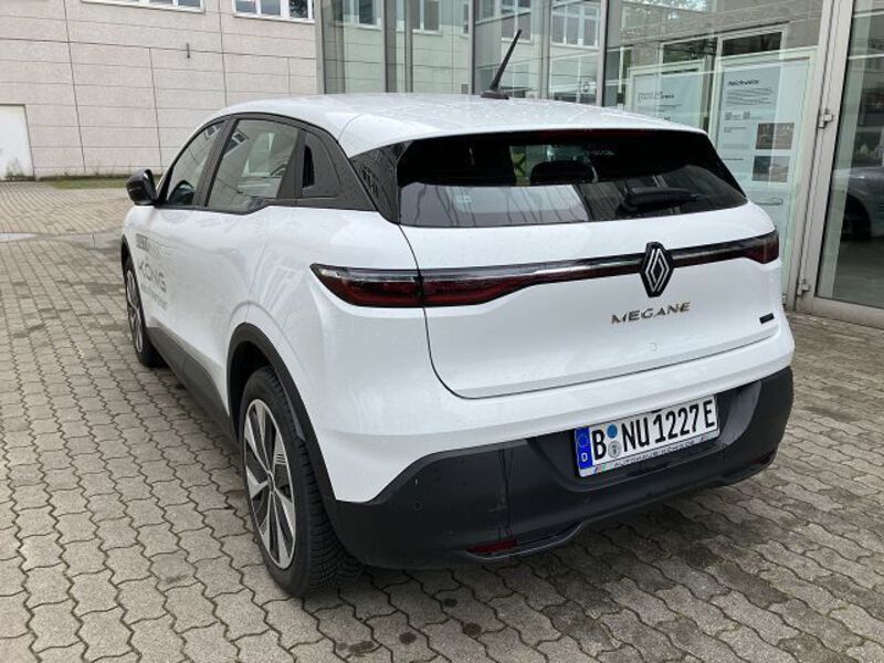 Fahrzeugabbildung Megane E-Tech 100% Paket Evolution ER EV60 130 Bild 4 von 16