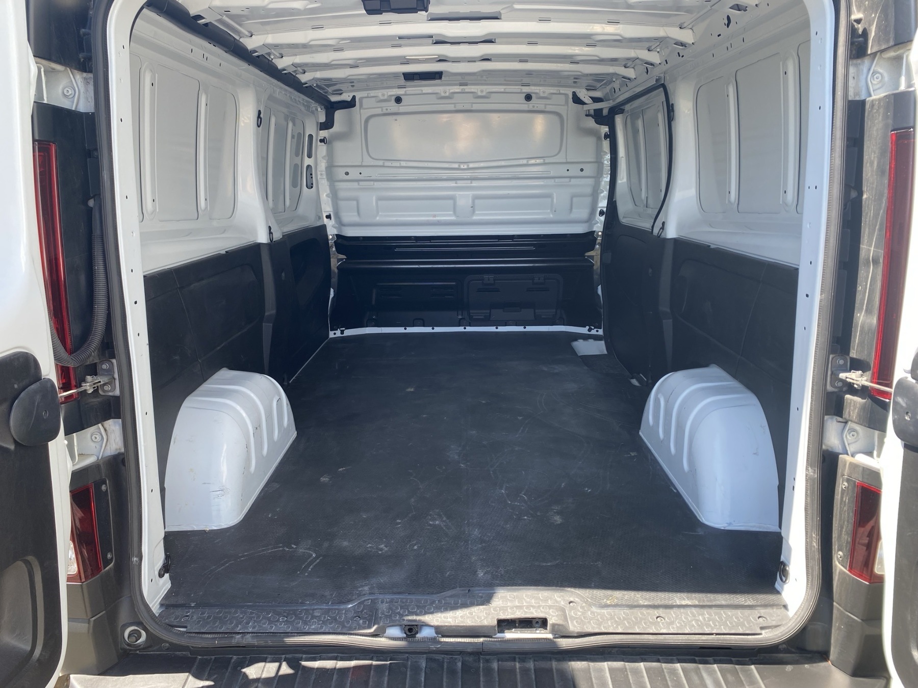 Renault Trafic – Bild 11