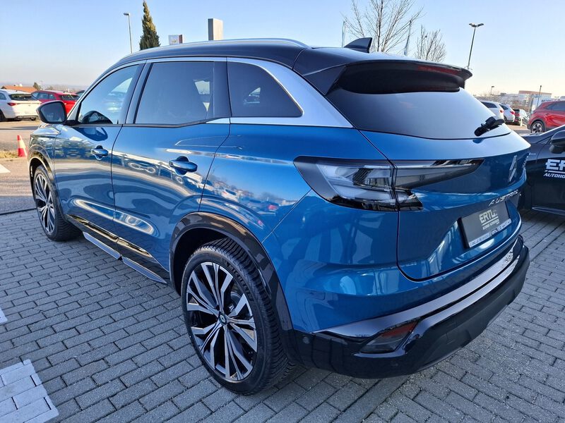 Fahrzeugabbildung Austral Techno Full Hybrid E-Tech 200 Bild 7 von 44