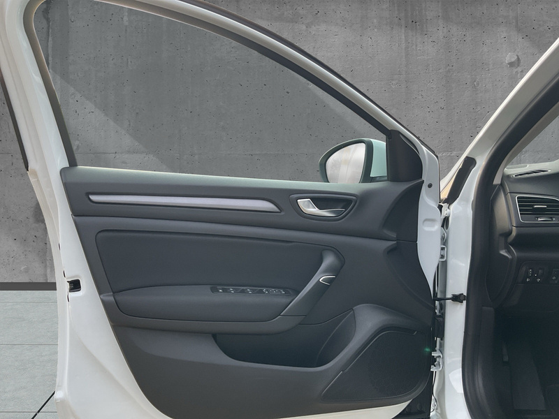 Fahrzeugabbildung Megane IV Grandtour Business blue dci 115 EDC Bild 8 von 13