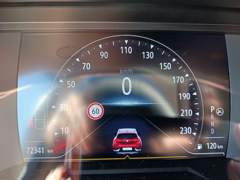 Fahrzeugabbildung Captur Intens TCe 130 EDC Start&Stop *AUTOMATIK* Bild 18 von 29