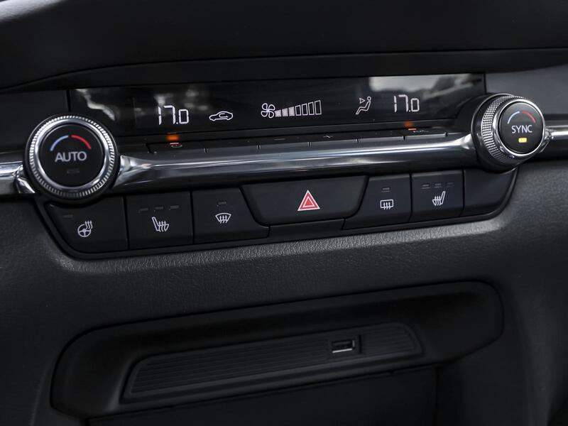 Fahrzeugabbildung CX-30 NAVI SHZ KAMERA Bild 12 von 15