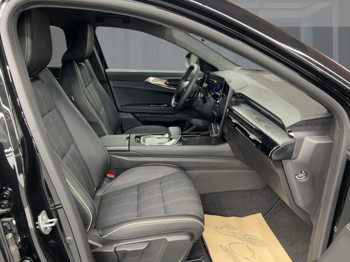 Renault Austral – Bild 8