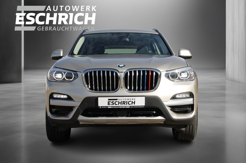 Fahrzeugabbildung X3 xDrive 20 d 2.0 xDrive SAV Bild 5 von 23