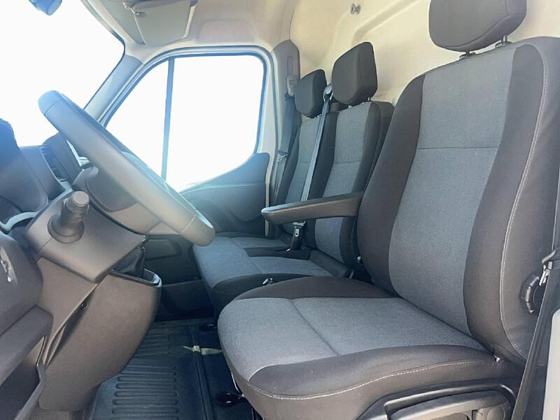 Renault Master III