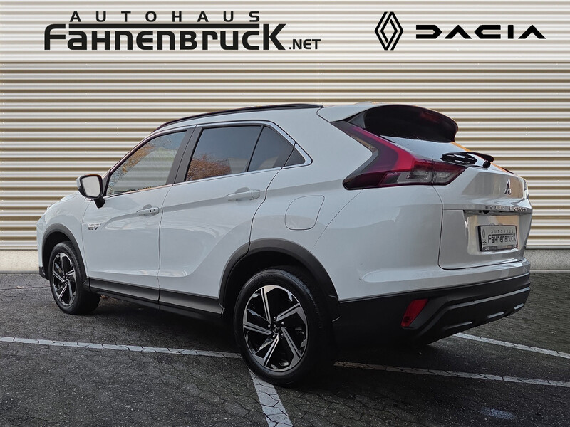 Fahrzeugabbildung Eclipse Cross Scheckhe. Bild 3 von 20
