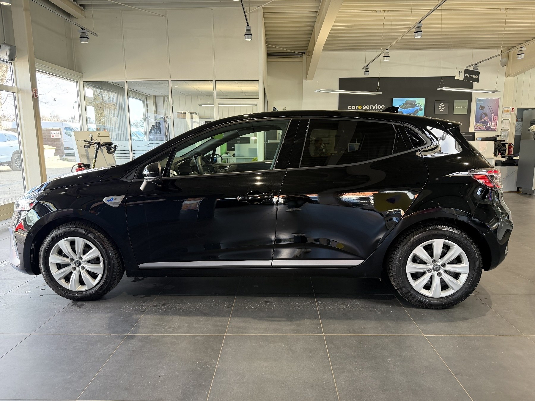 Renault Clio – Bild 17