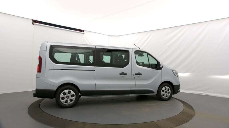 Renault Trafic Combi