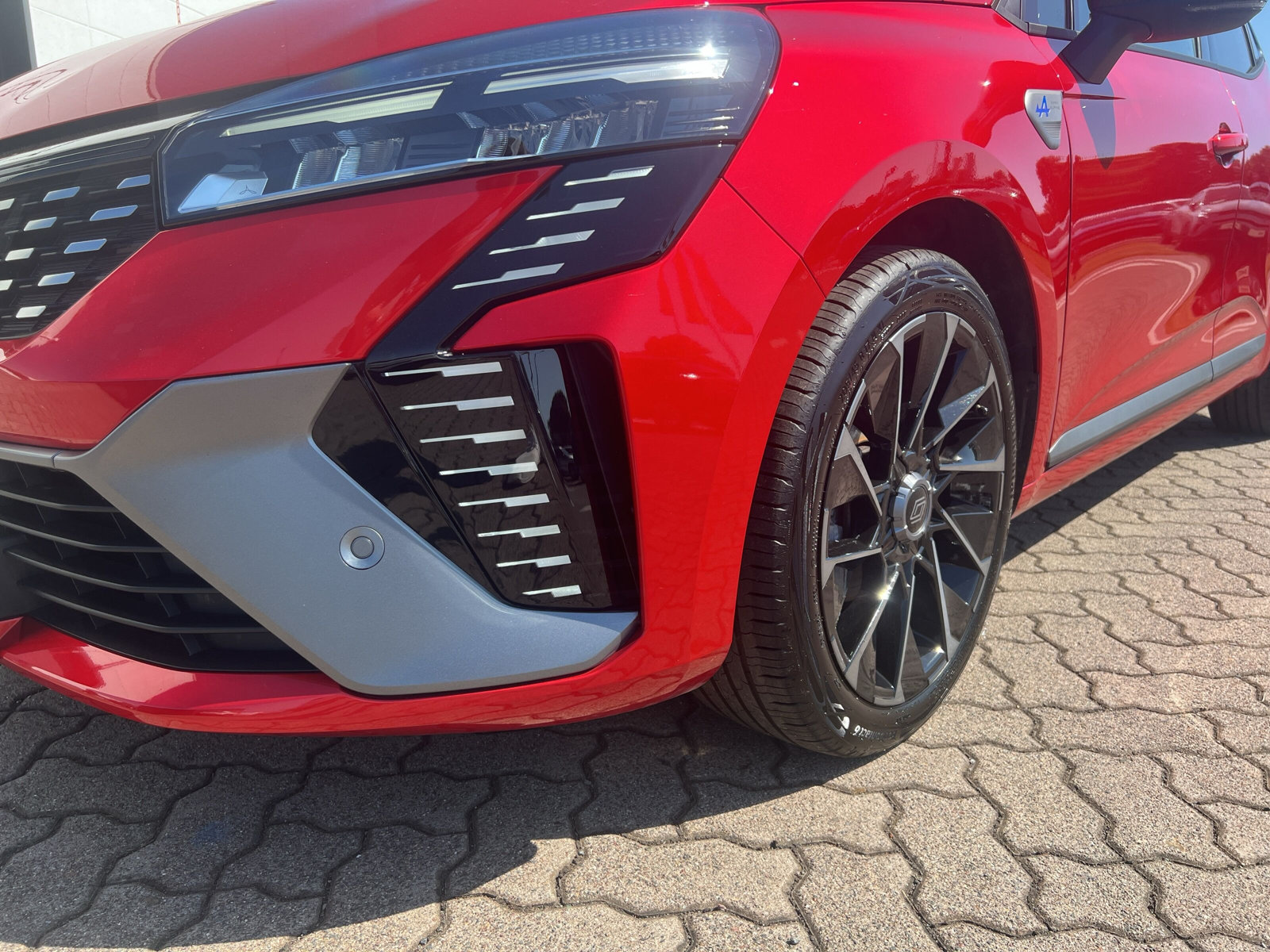 Renault Clio – Bild 11