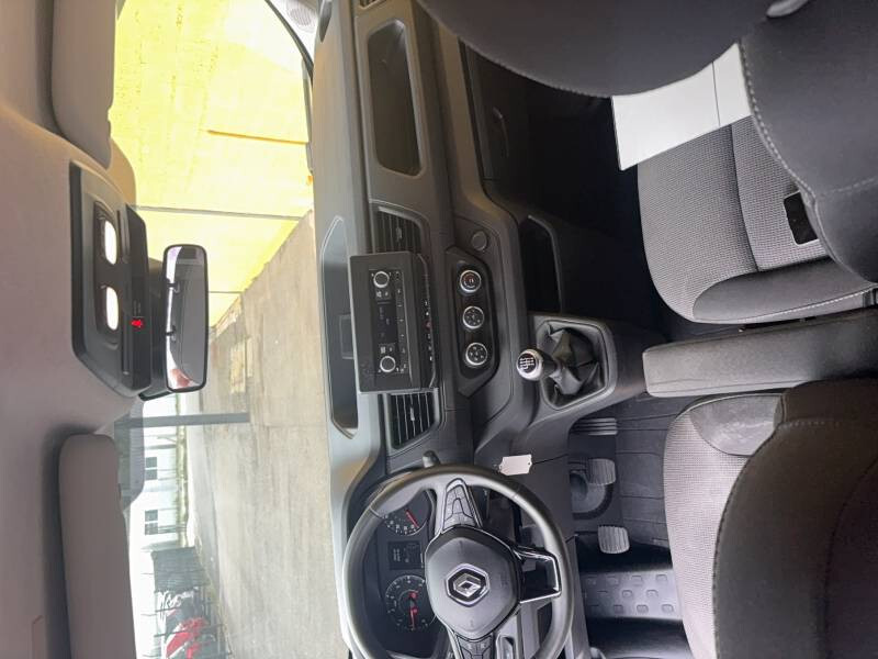 Renault Trafic Combi