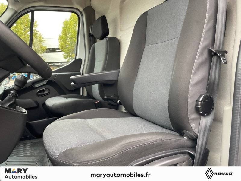 Renault Master III