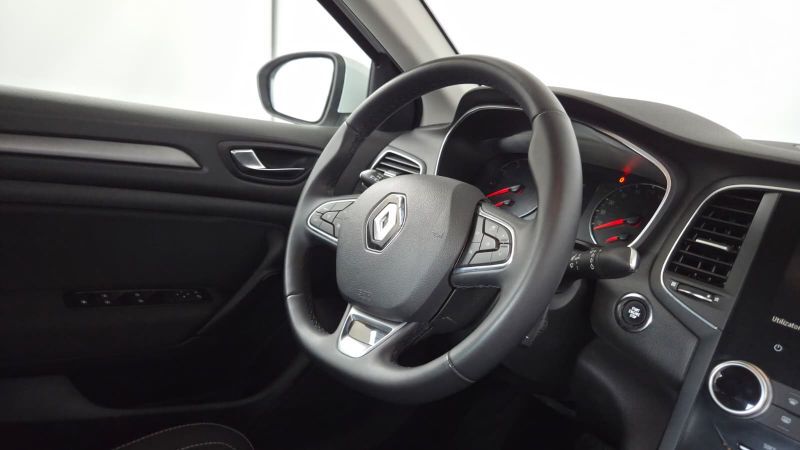 RENAULT Megane 2022 — imagine 42