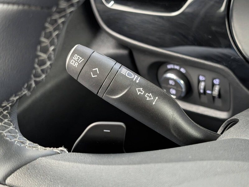 Fahrzeugabbildung Corsa 1.2 Turbo GS Automatik Kamera Klima Bild 26 von 32