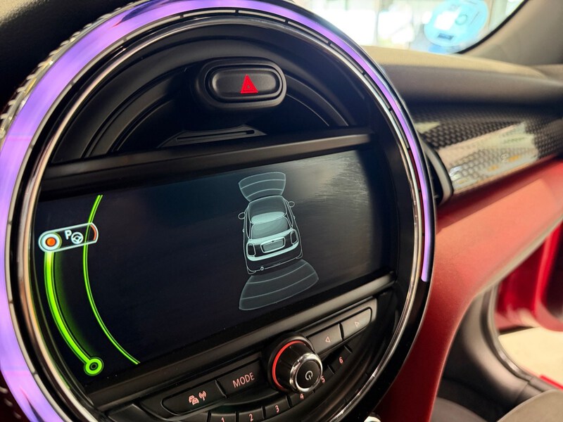 Mini F56