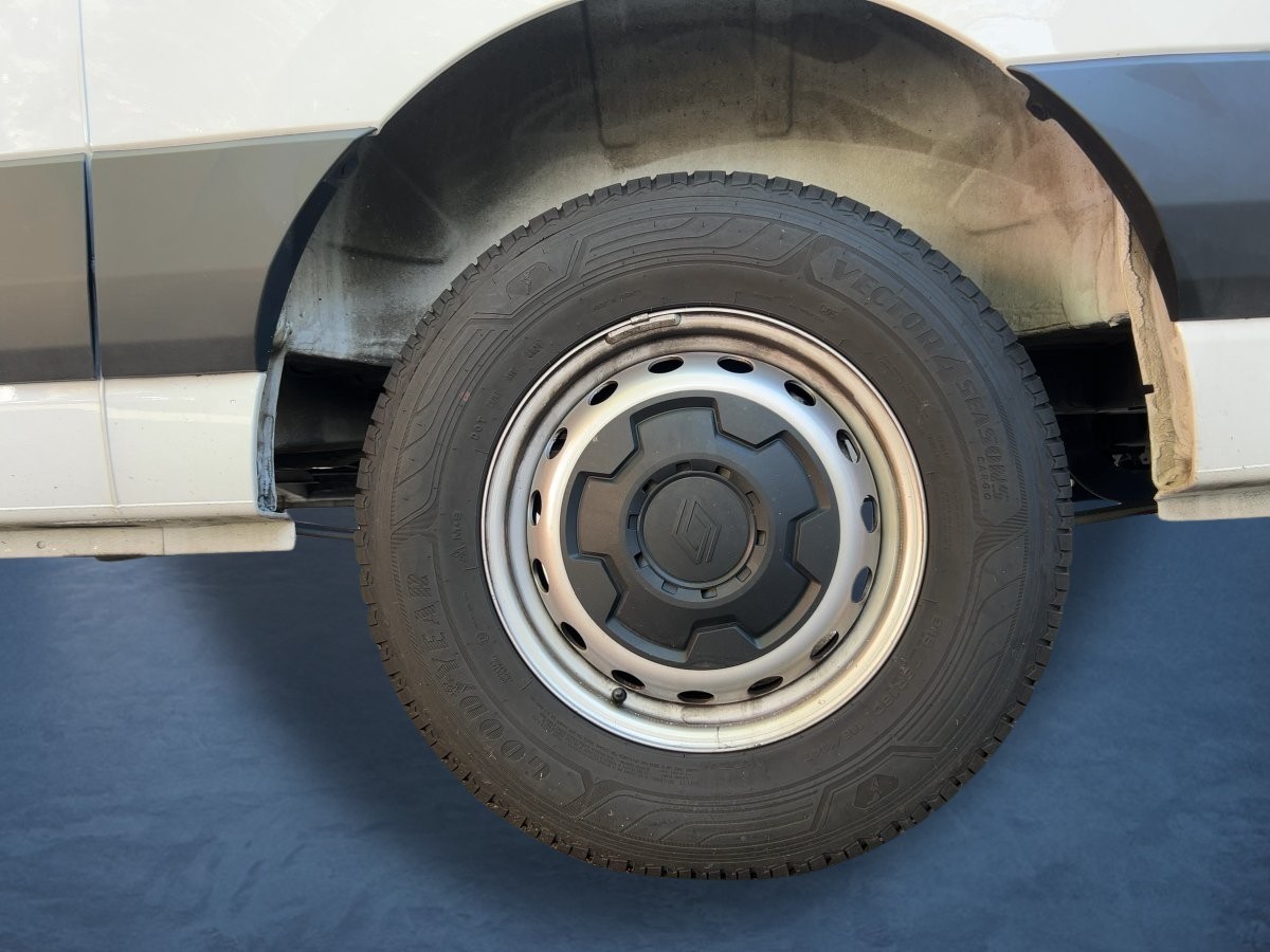 Renault Master – Bild 18
