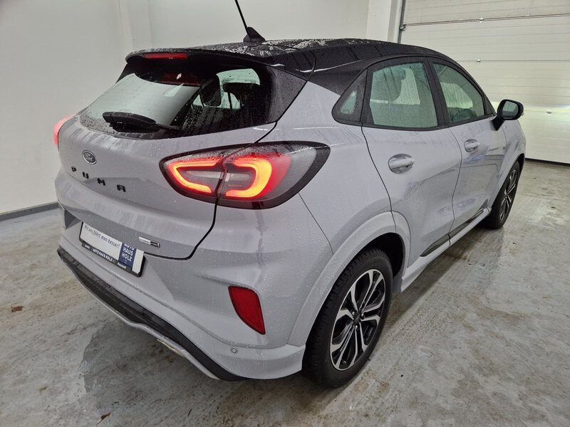 Fahrzeugabbildung Puma 1.0 EcoBoost MHEV ST-Line Winterpaket Bild 4 von 32