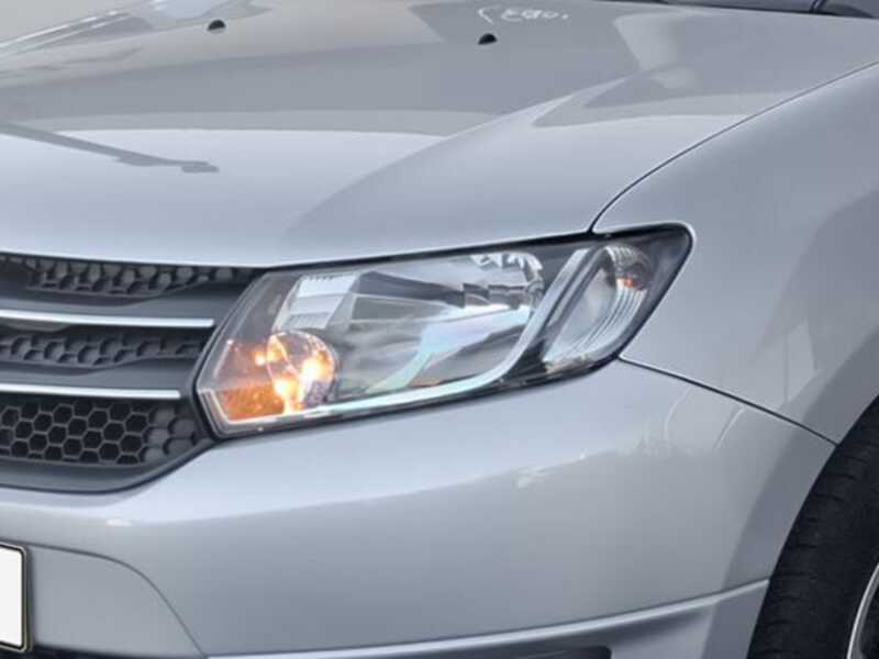 DACIA Sandero 0.9 TCe 90cv S&amp;S Confort — photo 3