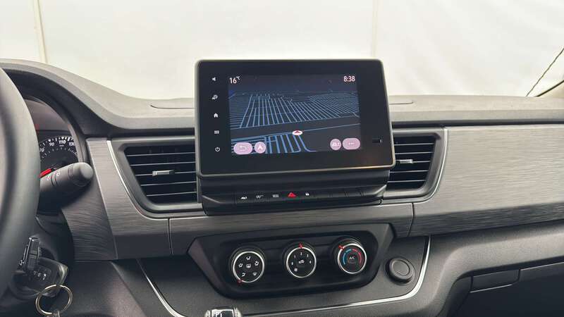 Renault Trafic Combi
