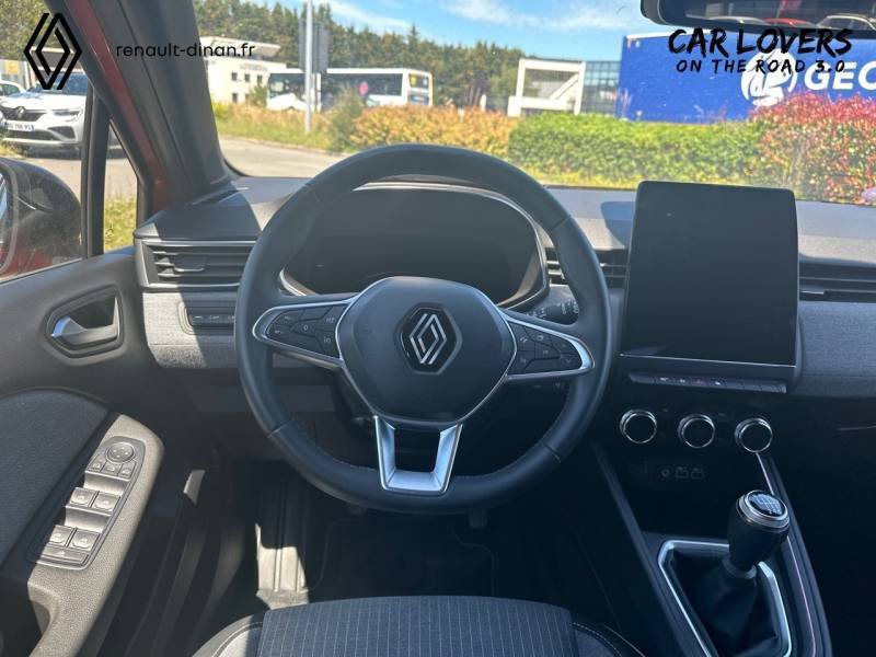 Renault Clio V