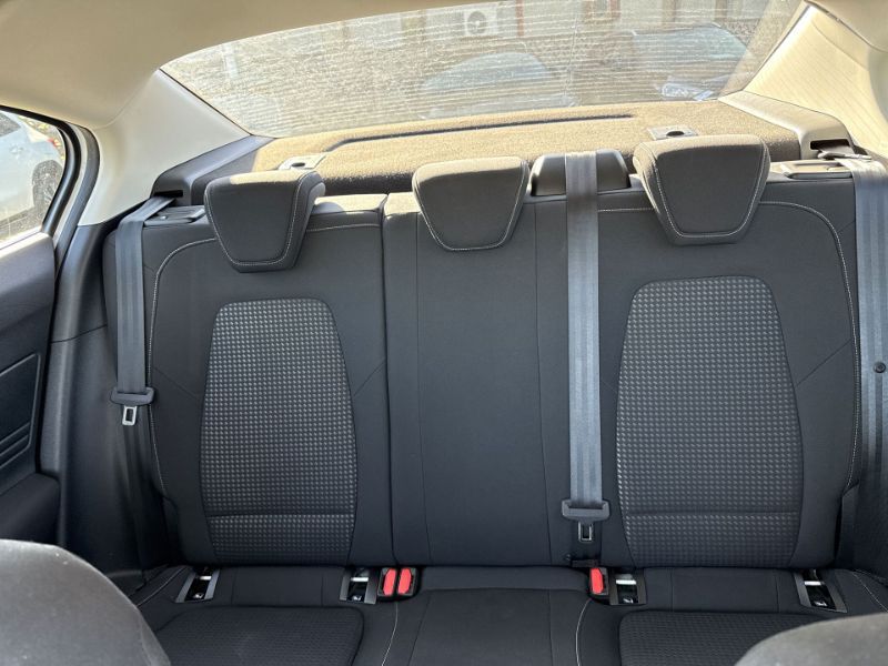 FORD Focus 2019 — imagine 13