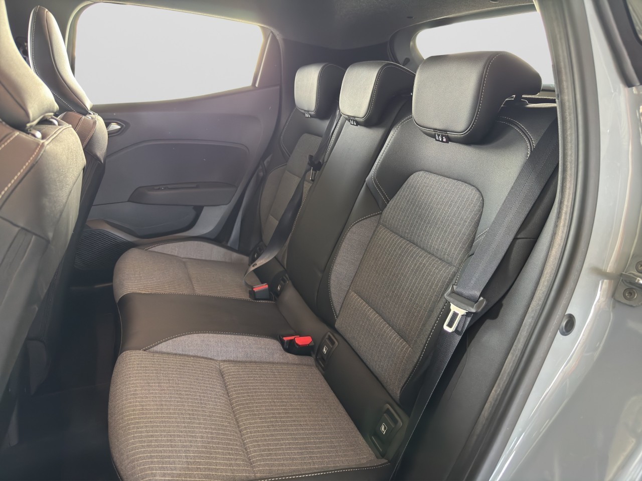Renault Clio – Bild 14