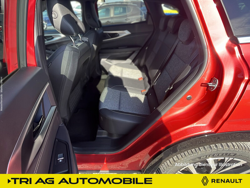 Fahrzeugabbildung Austral Full Hybrid E-Tech 200 Winter-Paket Extended Grip-Paket Techno Bild 15 von 26