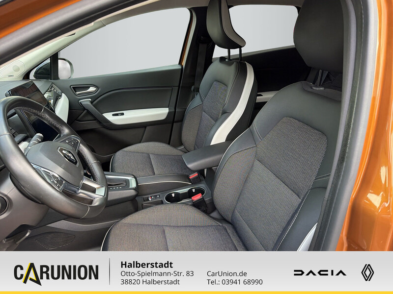 Fahrzeugabbildung Captur Navi Kamera PDC Bild 7 von 10