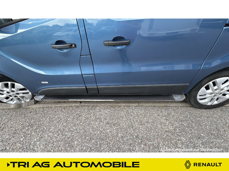Fahrzeugabbildung Trafic 2,7 T ENERGY DCI 125 AdBlue Radio-Media Nav Trittbretter Expression Bild 16 von 23