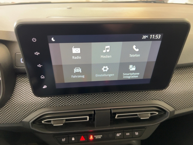 Fahrzeugabbildung Jogger PDC KLIMA BT Regensensor Bild 17 von 23