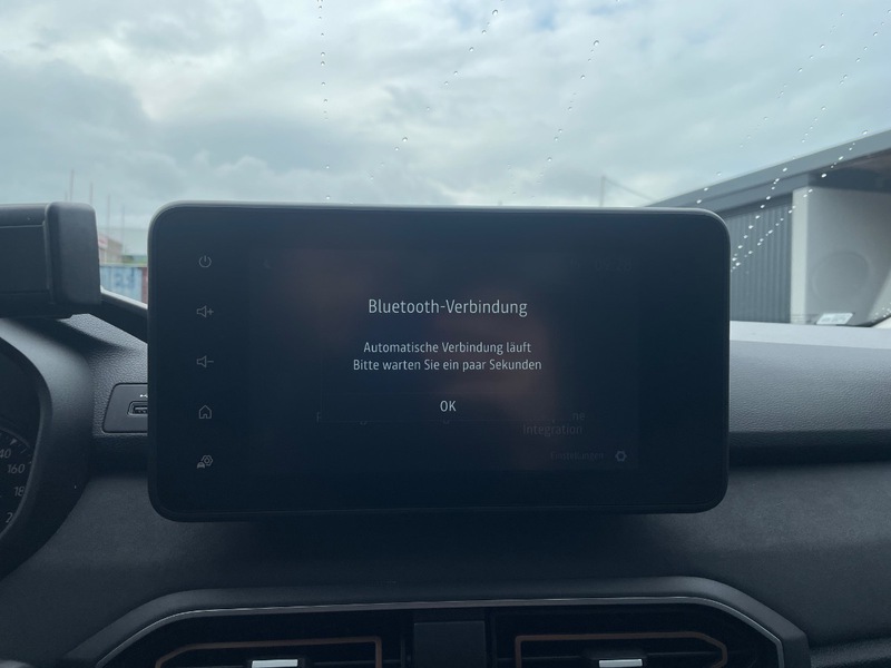 Fahrzeugabbildung Jogger +Klima+Navi+RFK+ Bild 43 von 50