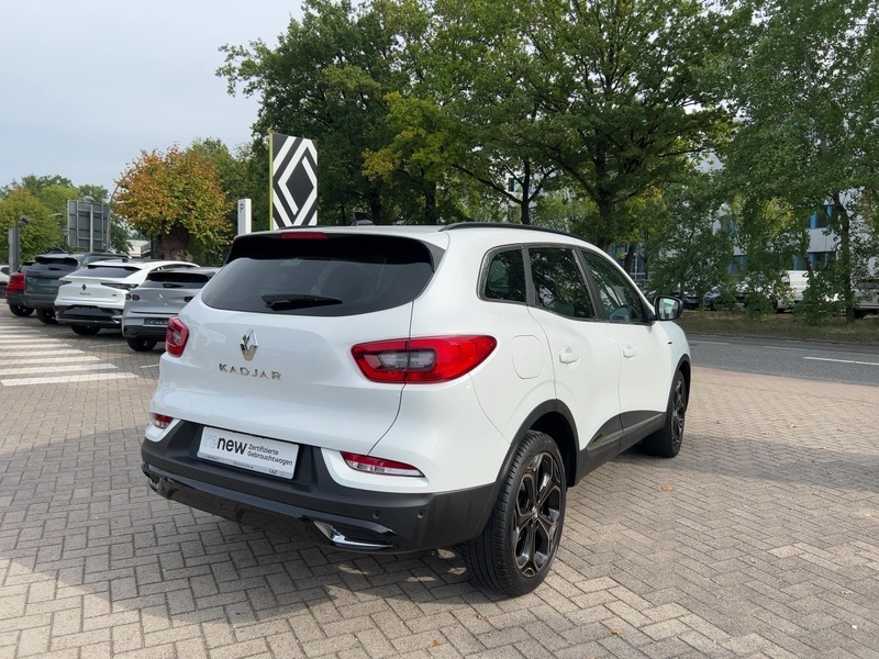 Fahrzeugabbildung Kadjar  1.3 TCe 160 Black Edition GPF Bild 4 von 15