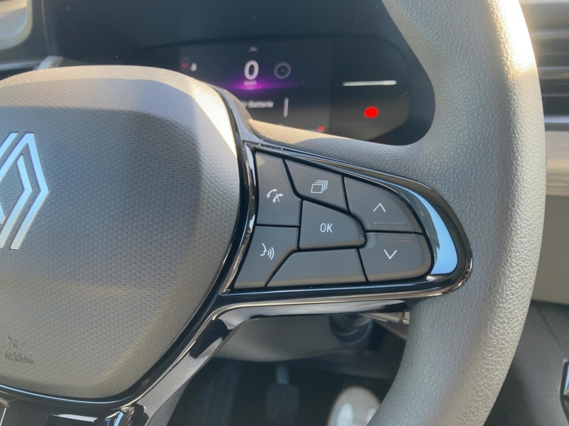 Fahrzeugabbildung Kangoo PKW EQUILIBRE TCe 100 Bild 12 von 19