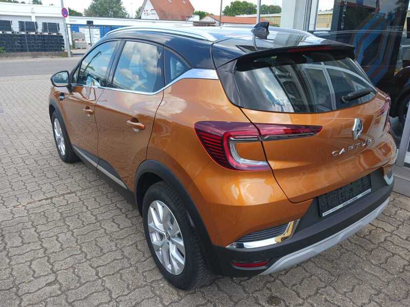 Fahrzeugabbildung Captur II INTENS TCe 100 *In Germersheim* Bild 4 von 15