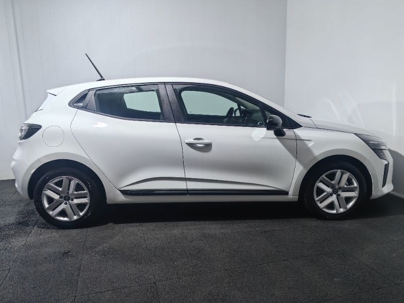 RENAULT Clio 2025 — imagine 4