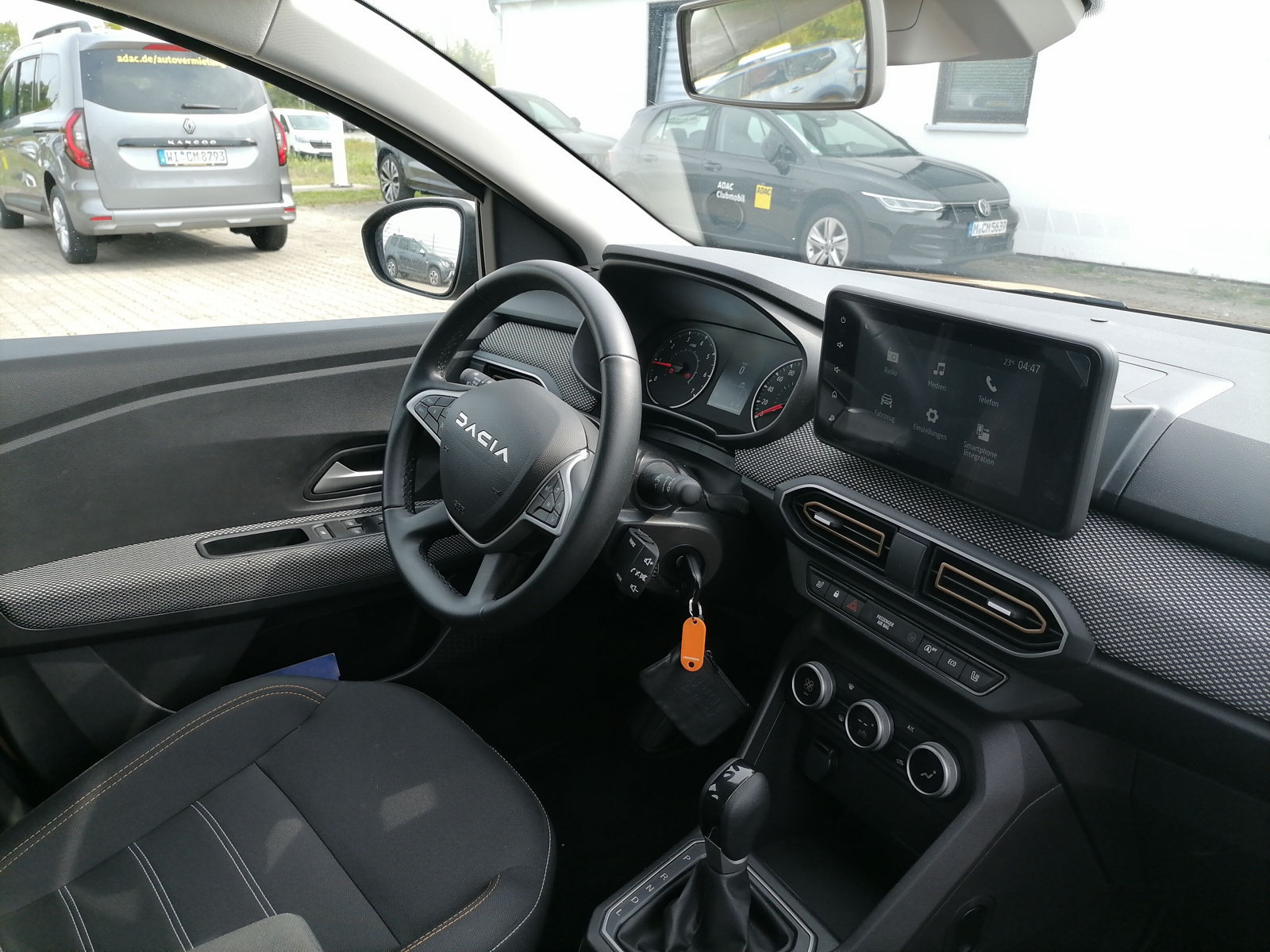 Dacia Sandero – Bild 13