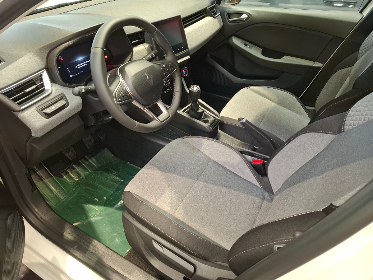Renault Clio – Bild 7