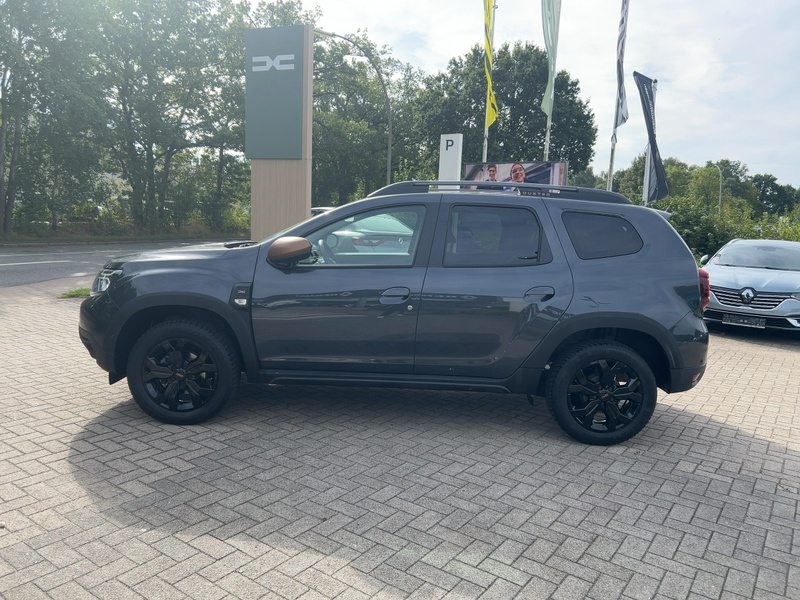 Fahrzeugabbildung Duster II Extreme 1.3 TCe 130 2WD GPF Bild 2 von 15