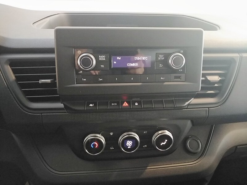 Renault Trafic Furgón E-Tech Eléctrico