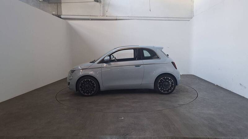 Fiat 500e Berline MY22 Serie 1 Step 1