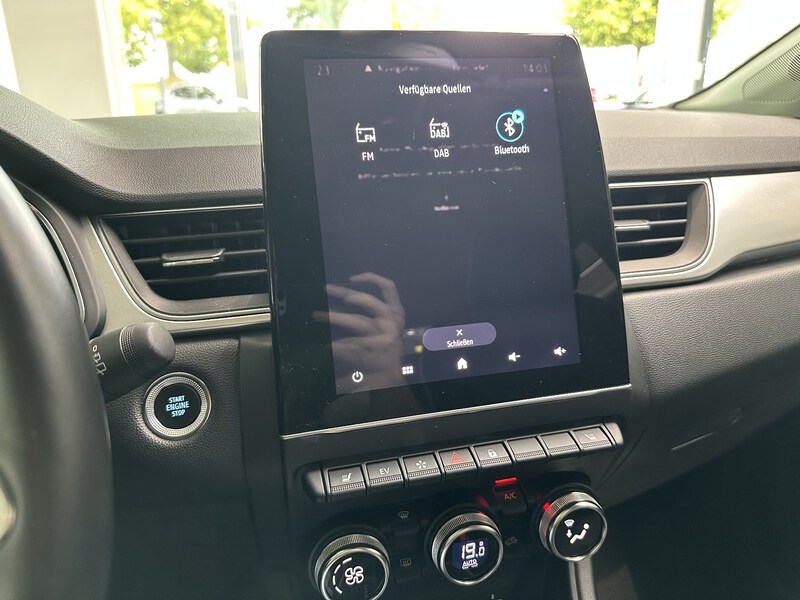Fahrzeugabbildung Captur INTENS E-TECH Plug-in 160  Bild 40 von 50