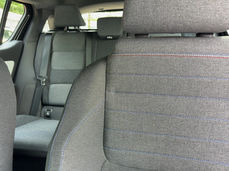 Fahrzeugabbildung R 4 E-Tech Evolution 120 Urban Range Bild 17 von 20