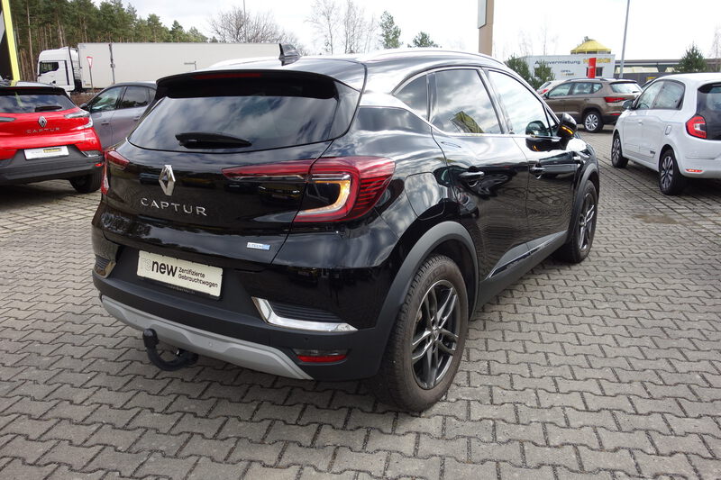 Fahrzeugabbildung Captur INTENS E-TECH Plug-in 160 Bild 3 von 10